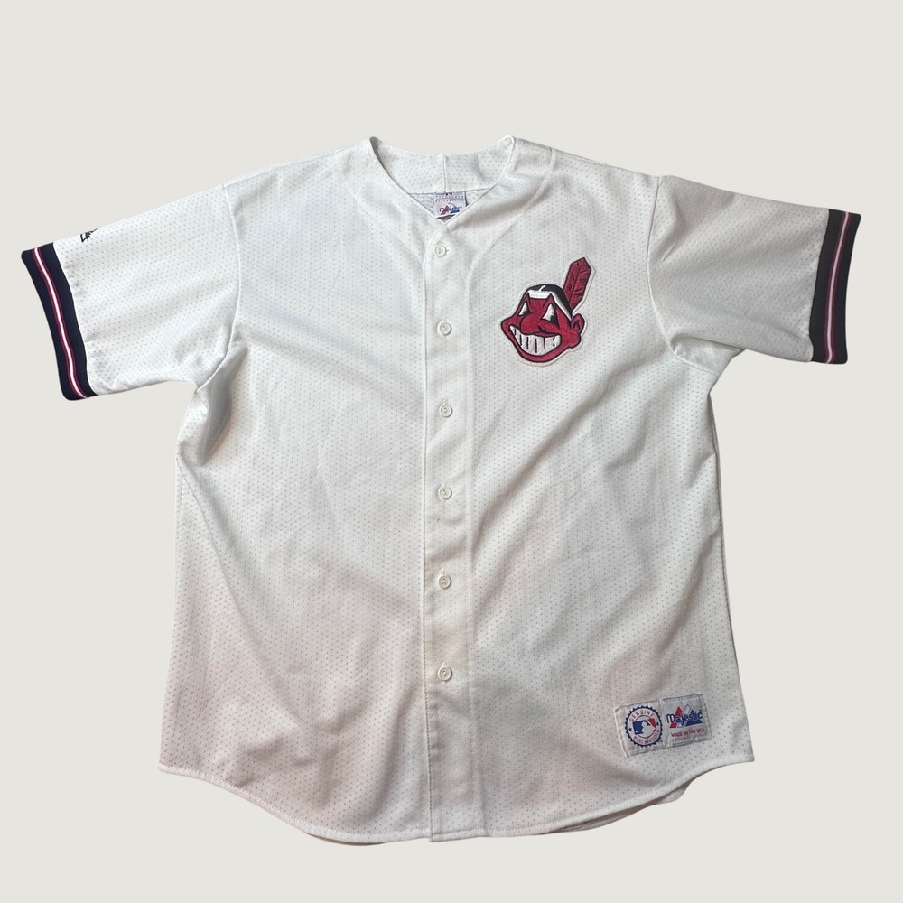 VTG Cleveland Indians Majestic Jersey Mens XL White MLB Baseball Chief Wahoo USA